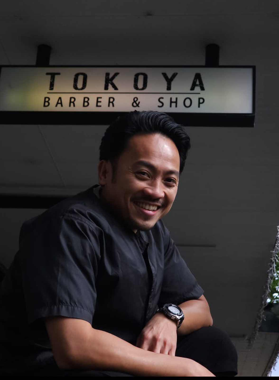 Kris Torcato, barber at Tokoya